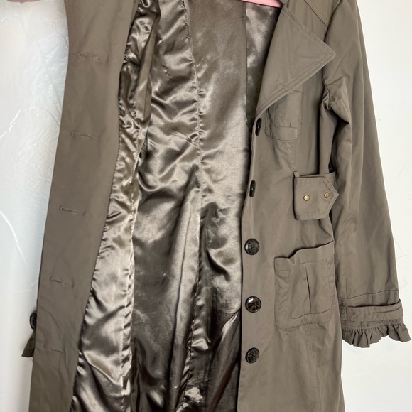 Women’s olive green tan Trench Coat - Picture 13 of 14